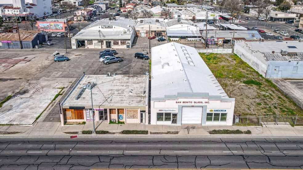 245 W 16th St, Merced, CA à louer - Photo de l’immeuble – Image 3 sur 26