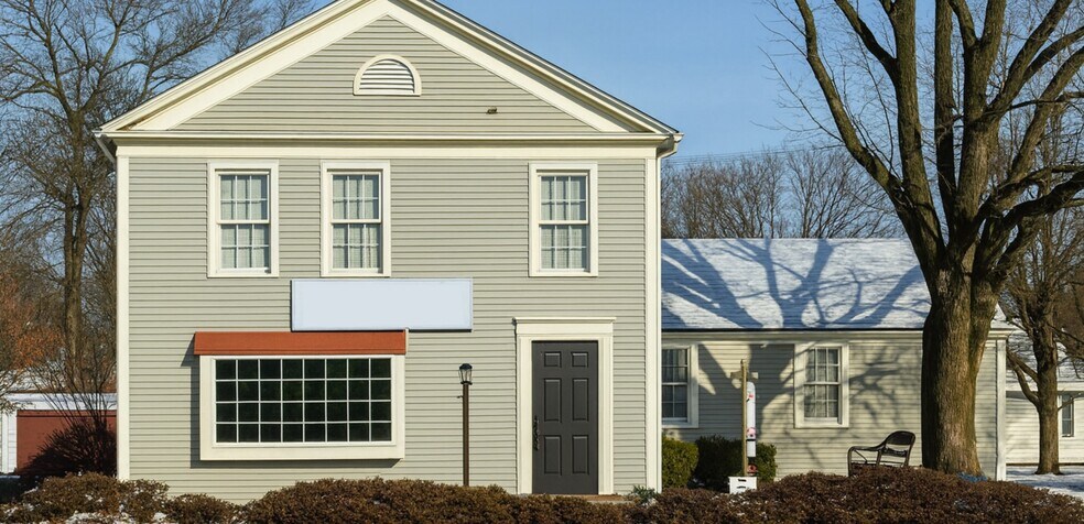 24 E Main St, Avon, CT à louer - Photo de l’immeuble – Image 3 sur 3