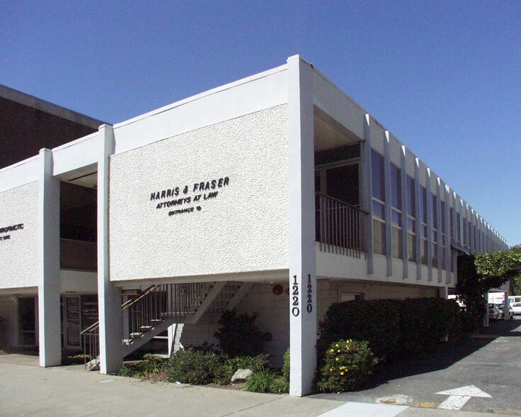 1220-1234 Howard Ave, Burlingame, CA à louer - Photo de l’immeuble – Image 2 sur 2