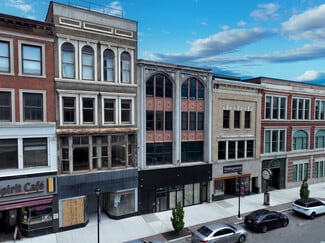 Plus de détails pour 111 Bank St, Waterbury, CT - Logement à vendre