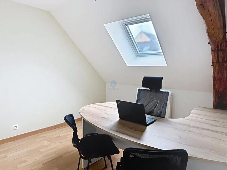 Bureau dans Ingré à louer - Photo intérieure – Image 3 sur 5