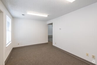 10650-10750 Irma Dr, Northglenn, CO à louer Photo intérieure– Image 1 sur 8