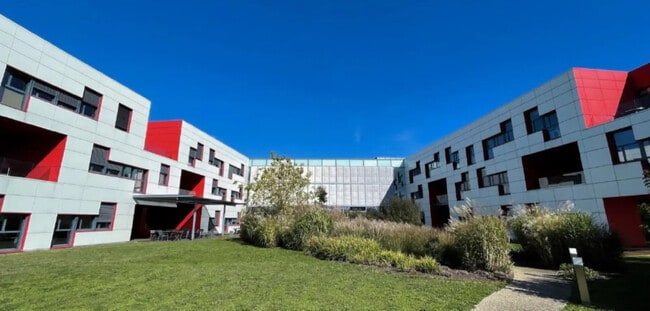 Plus de détails pour 66 Chemin Du Moulin Carron, Dardilly - Bureau à vendre