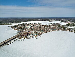 317 E Park Ave, Minocqua, WI - Vue aérienne vue de carte - Image1