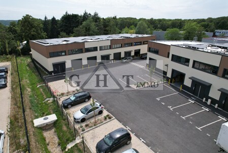Industriel/Logistique dans Marcoussis à louer - Photo de l’immeuble – Image 2 sur 9
