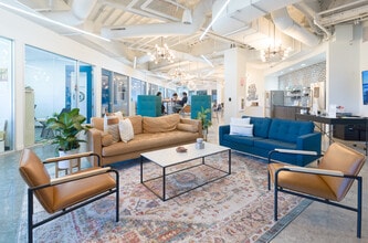 2150 N 1st St, San Jose, CA à louer Photo intérieure– Image 2 sur 8