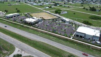 Plus de détails pour 1203-1211 NE Pine Island Ln, Cape Coral, FL - Local commercial à louer