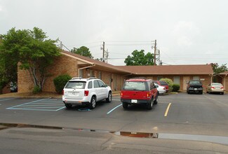 Plus de détails pour 2080 Dunbarton Dr, Jackson, MS - Bureau/Local commercial, Local d'activités à louer