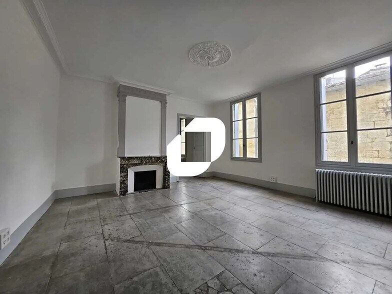 Bureau dans Montpellier à louer - Photo de l’immeuble – Image 1 sur 12