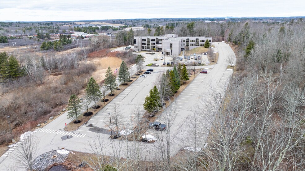 175 Running Hill Rd, South Portland, ME à louer - Photo de l’immeuble – Image 2 sur 8
