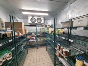 1100 Fair Oaks Ave, South Pasadena, CA à louer Photo intérieure– Image 1 sur 5