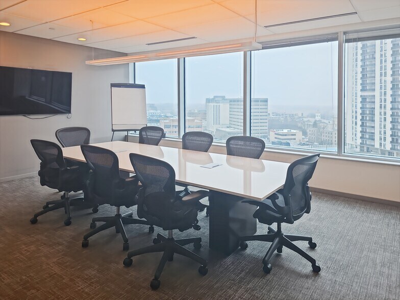 1 Olympic Pl, Towson, MD à louer - Photo intérieure – Image 3 sur 15