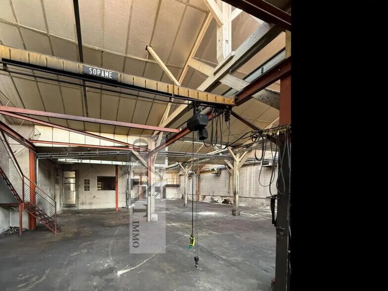 Industriel/Logistique dans Bagnolet à vendre - Photo de l’immeuble – Image 3 sur 15