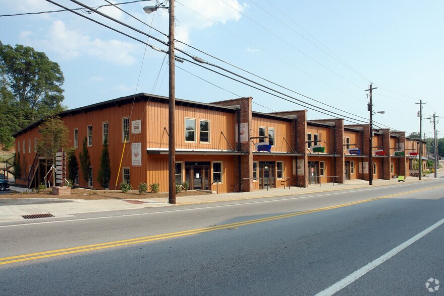2100 Main St, Porterdale, GA à louer - Photo de l’immeuble – Image 3 sur 56