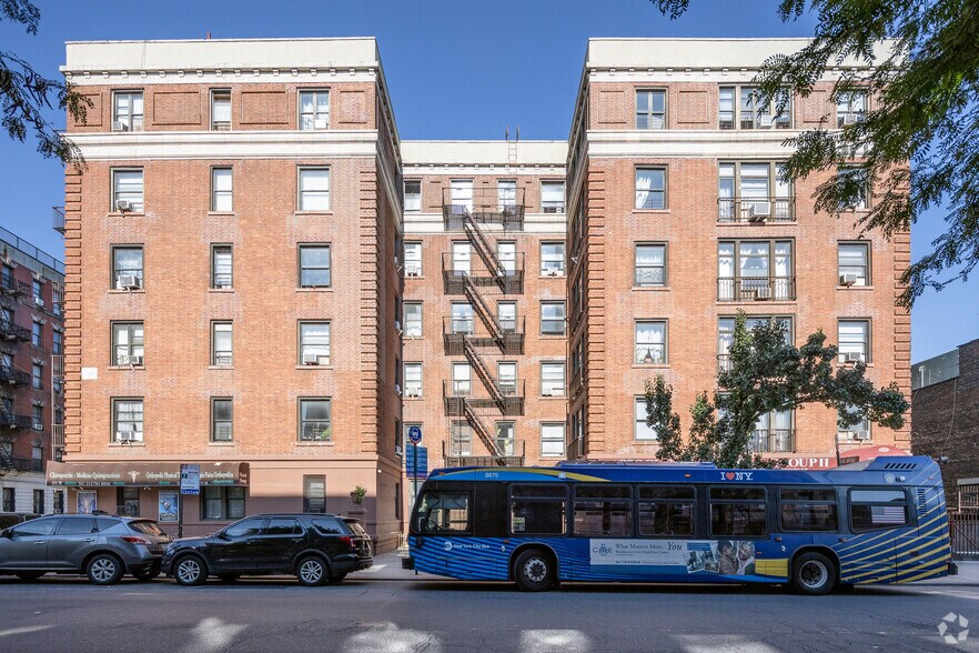 140 Wadsworth Ave, New York, NY à louer - Photo de l’immeuble – Image 3 sur 14