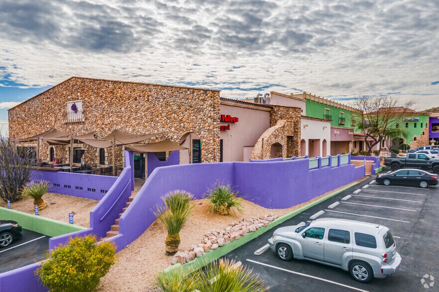 711 E carefree Hwy, Phoenix, AZ à louer - Photo de l’immeuble – Image 3 sur 155