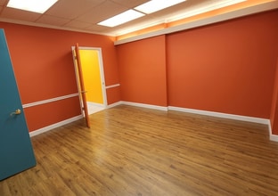 17985 Biscayne Blvd, Miami, FL à louer Photo intérieure– Image 1 sur 4