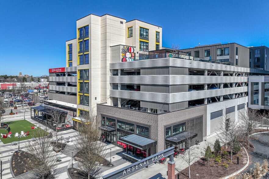 485 Arsenal St, Watertown, MA à louer - Photo principale – Image 2 sur 9