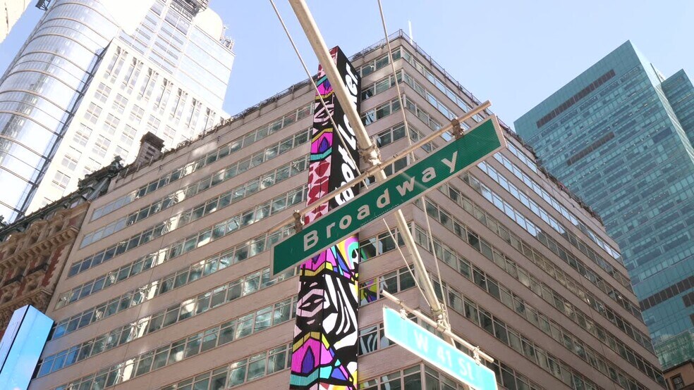 1441 Broadway, New York, NY à louer - Vidéo sur l’annonce professionnelle – Image 2 sur 26