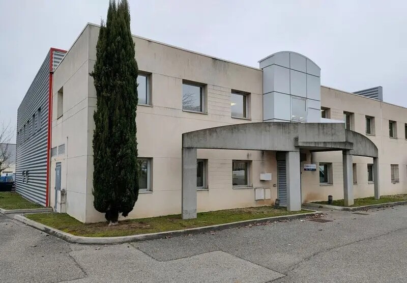 Bureau dans Saint-Priest à louer Photo de l’immeuble– Image 1 sur 10