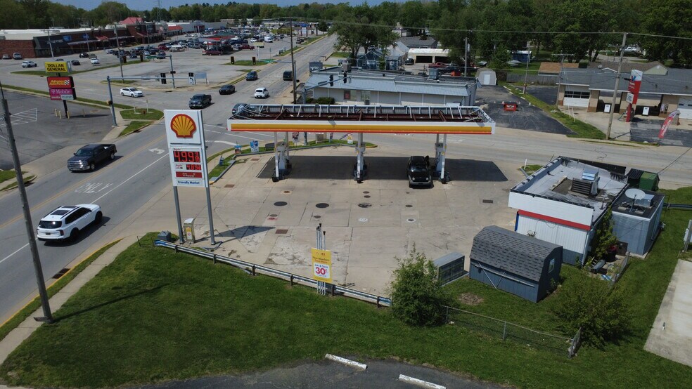 843 N Main St, Monticello, IN à vendre - Photo de l’immeuble – Image 3 sur 5