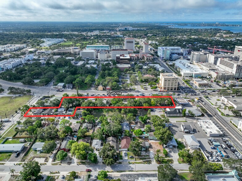 2015-2023 Fruitville Rd, Sarasota, FL à vendre - Photo de l’immeuble – Image 2 sur 14
