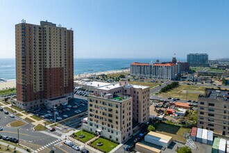 200 Deal Lake Dr, Asbury Park, NJ - Vue aérienne  vue de carte