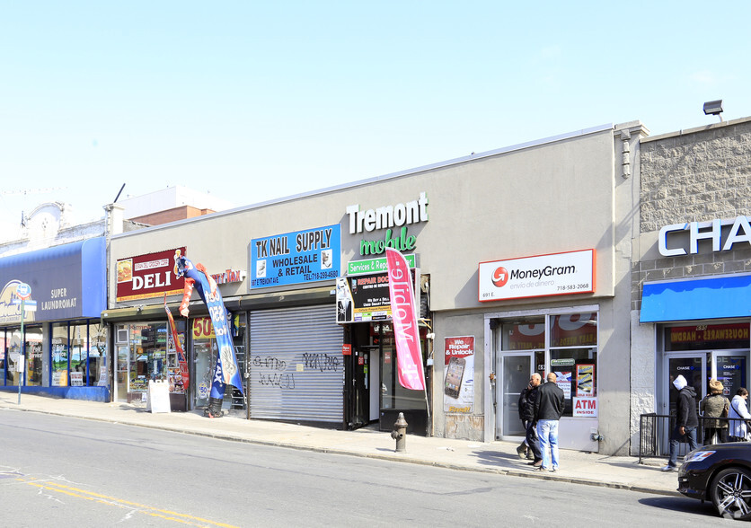 689 E Tremont Ave, Bronx, NY à louer - Photo de l’immeuble – Image 2 sur 6