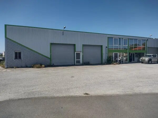 Industriel/Logistique dans Perpignan à vendre - Photo de l’immeuble – Image 2 sur 4