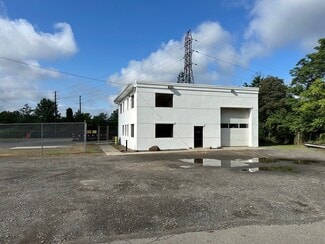 Plus de détails pour 83 Gross Ave, Edison, NJ - Industriel/Logistique à louer