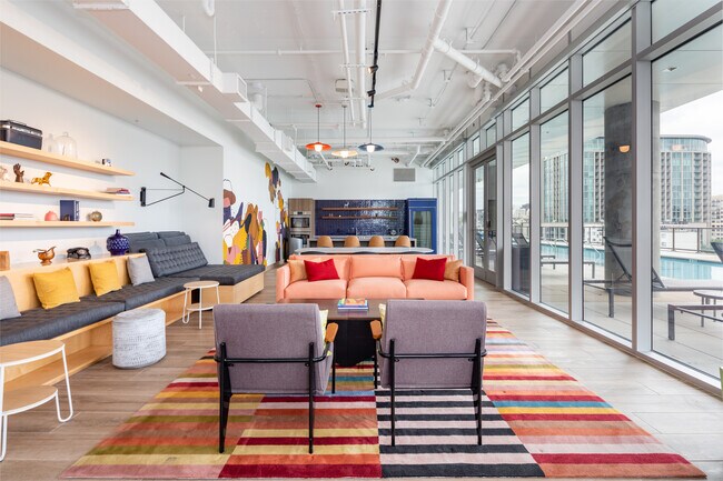Plus de détails pour 800 19th Ave, Nashville, TN - Coworking à louer