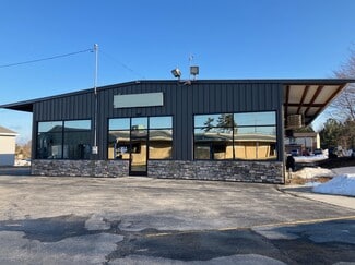 Plus de détails pour 953 Egg Harbor Rd, Sturgeon Bay, WI - Local commercial à vendre