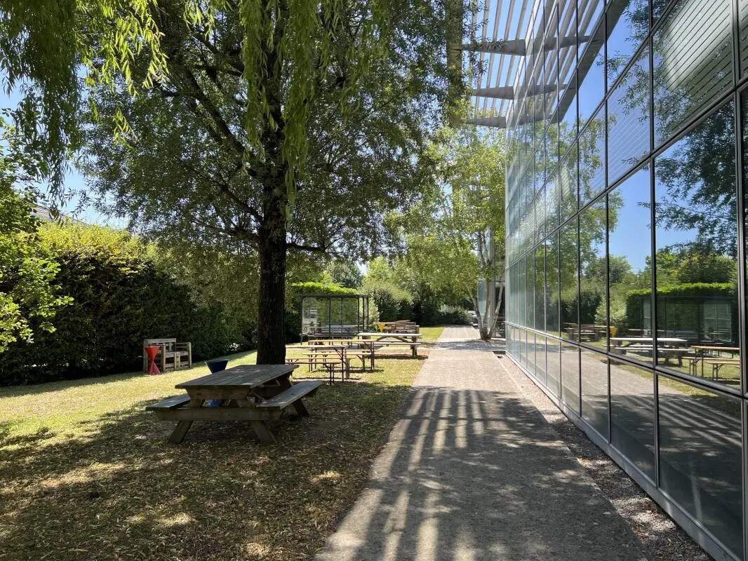 Bureau dans Roissy-en-France à louer Photo de l’immeuble– Image 1 sur 18