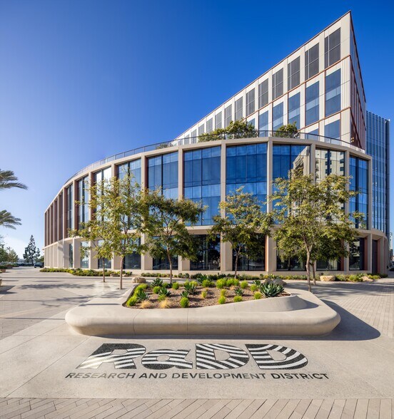 937 N Harbor Dr, San Diego, CA à louer - Photo de l’immeuble – Image 3 sur 3