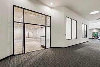 680 8th St, San Francisco, CA à louer Photo intérieure– Image 1 sur 7