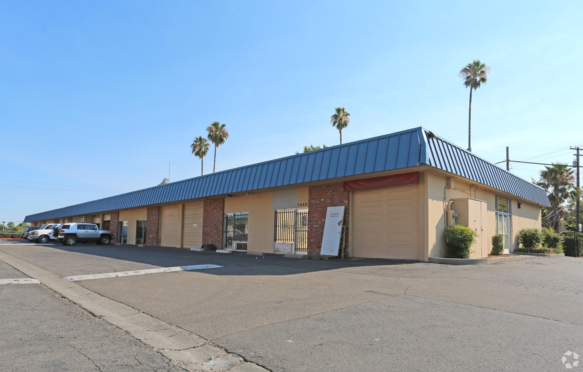 3418-3422 Auburn Blvd, Sacramento, CA à vendre Photo principale– Image 1 sur 5