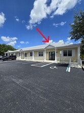 5475 Lee St, Lehigh Acres, FL à louer Photo de l’immeuble– Image 2 sur 18