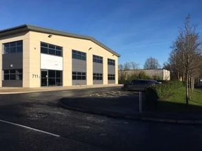 711 Cavendish Ave, Warrington à louer Photo de l’immeuble– Image 1 sur 4