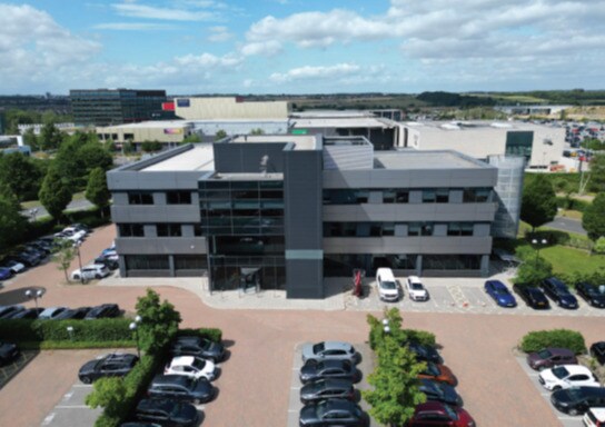 3150 Century Way, Leeds à vendre - Photo de l’immeuble – Image 2 sur 4