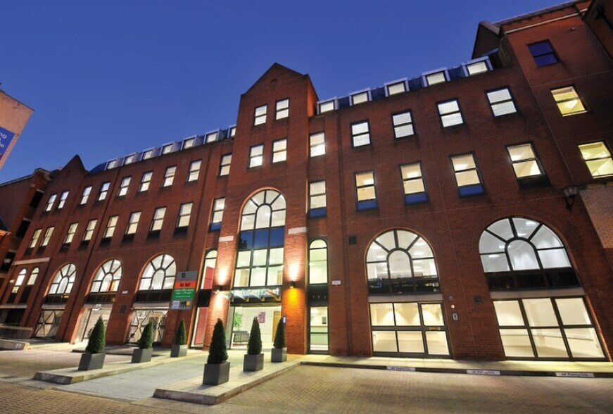 15 Oxford Ct, Manchester à louer - Autre – Image 1 sur 3
