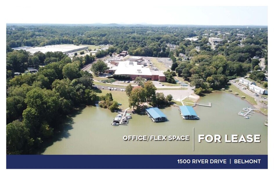 1500 River Dr, Belmont, NC à louer - Photo de l’immeuble – Image 2 sur 14