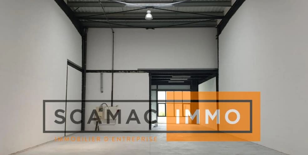 Industriel/Logistique dans Port-de-Bouc à louer - Photo de l’immeuble – Image 1 sur 3