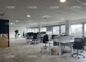 Bureau dans Montbonnot-Saint-Martin à louer Photo intérieure– Image 2 sur 11