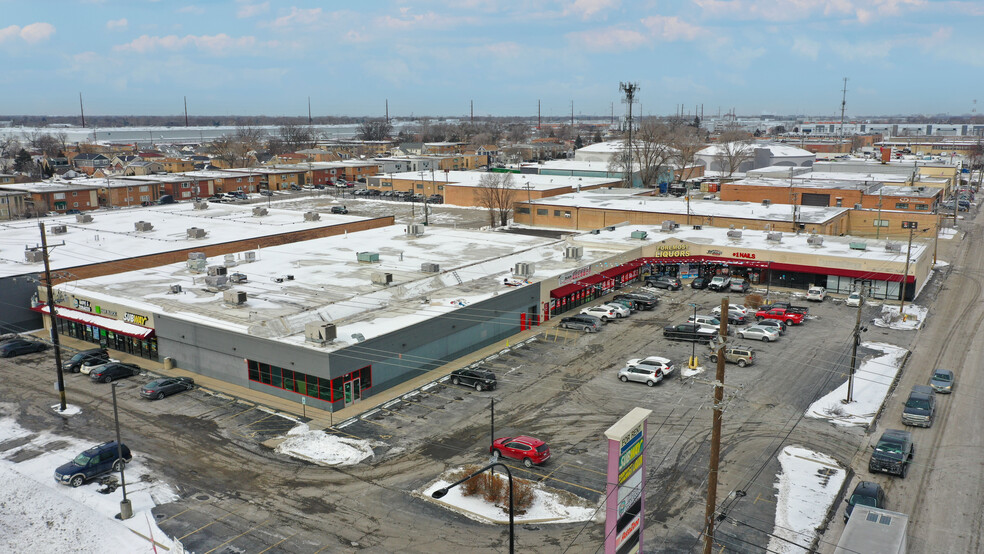 1501-1527 W North Ave, Melrose Park, IL à vendre - Photo de l’immeuble – Image 3 sur 9
