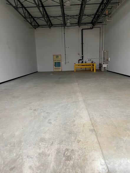 1201 Teal Ave, Peotone, IL à louer - Photo de l’immeuble – Image 2 sur 14