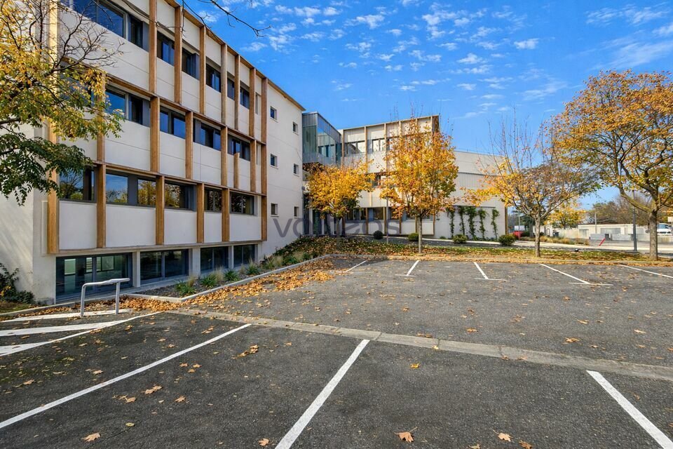 35 Avenue De L'Escadrille Normandie-Niemen, Blagnac à louer Photo de l’immeuble– Image 1 sur 9