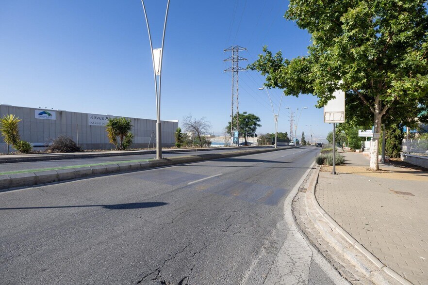 Industriel/Logistique dans Albolote à vendre - Photo de l’immeuble – Image 2 sur 48