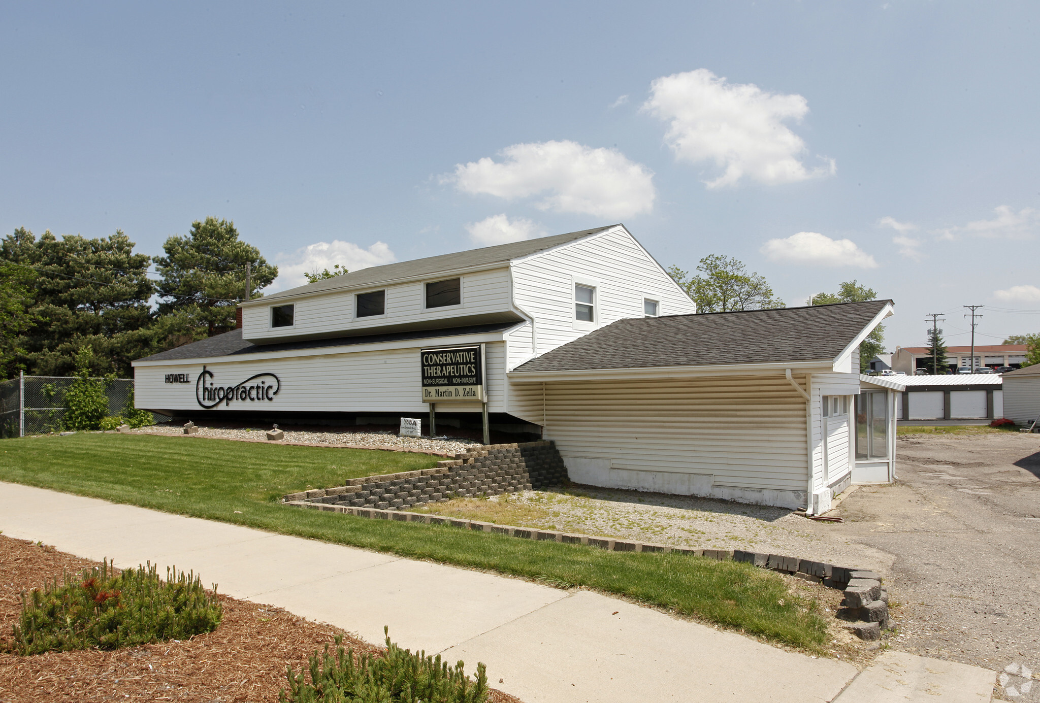721 S Michigan Ave, Howell, MI à vendre Photo de l’immeuble– Image 1 sur 16