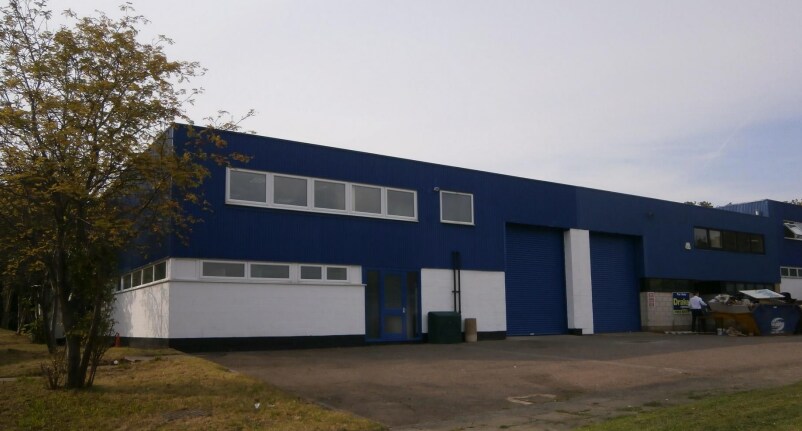 Gatelodge Clos, Northampton à vendre - Photo de l’immeuble – Image 2 sur 8