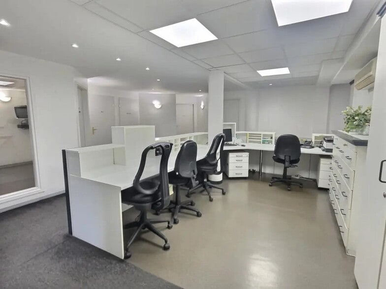 Local d'activités dans Forbach à vendre - Photo intérieure – Image 3 sur 10